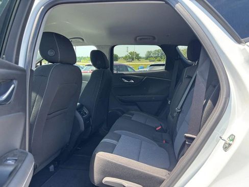 Certified 2024 Chevrolet Blazer LT w/ Convenience Package FWD image 10