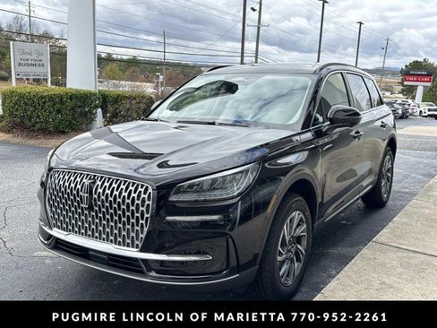 New 2026 Lincoln Corsair Premiere image 3