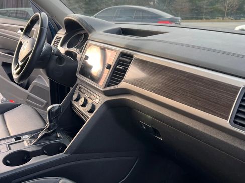 Used 2019 Volkswagen Atlas SE image 19