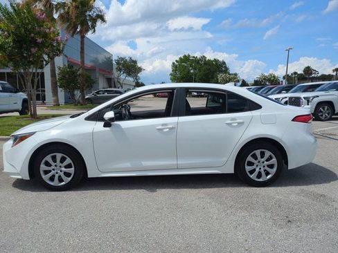 Certified 2020 Toyota Corolla LE FWD image 9