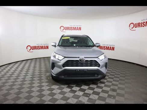 Used 2025 Toyota RAV4 XLE w/ Convenience Package image 15