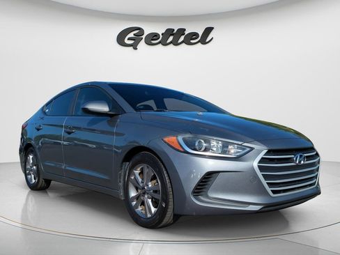 Used 2018 Hyundai Elantra SEL FWD image 3