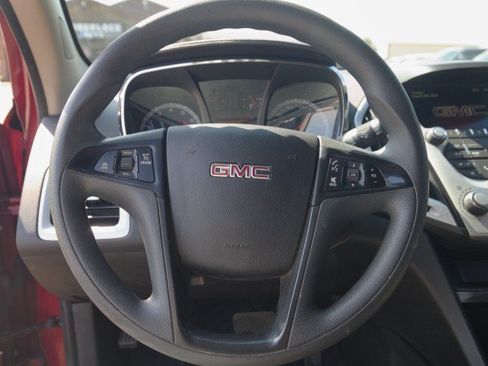 Used 2017 GMC Terrain SLE AWD/4WD image 16
