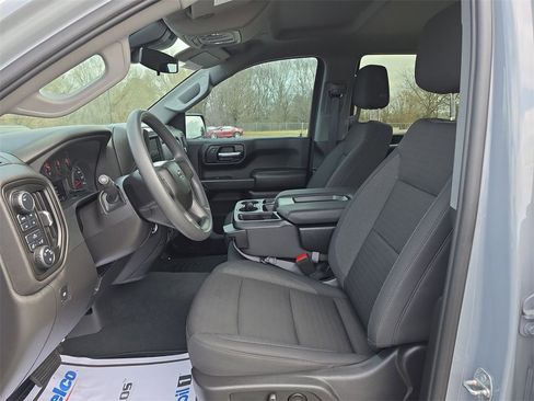 Certified 2024 Chevrolet Silverado 1500 Custom Trail Boss w/ Dark Appearance Package image 19