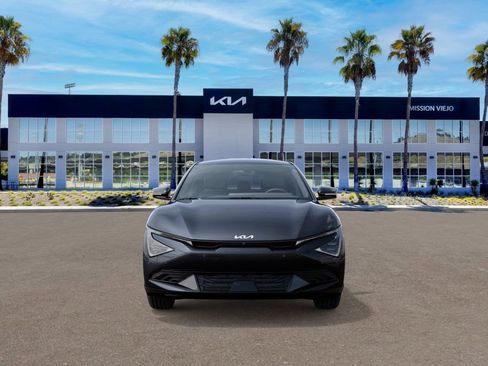 New 2026 Kia EV6 Light RWD image 2