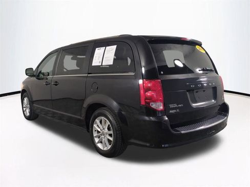 Used 2019 Dodge Grand Caravan SXT FWD image 7