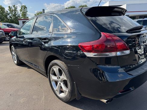 Used 2013 Toyota Venza LE AWD/4WD image 10