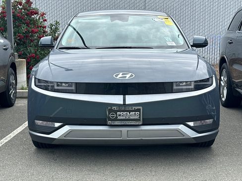 Used 2024 Hyundai Ioniq 5 SEL image 5