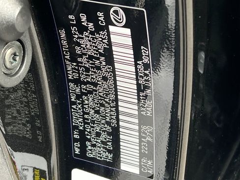 Certified 2025 Lexus ES 300h F Sport image 27