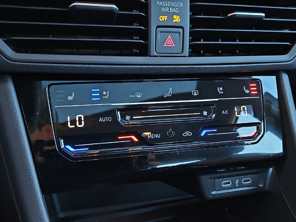 Certified 2026 Volkswagen Jetta SEL FWD image 16