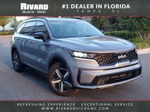 Used 2023 Kia Sorento S FWD image 1