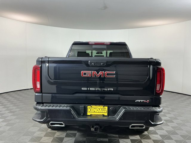 Used 2023 GMC Sierra 1500 AT4 w/ AT4 Premium Package AWD/4WD image 5