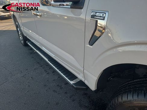 Used 2023 Ford F150 Lariat image 22