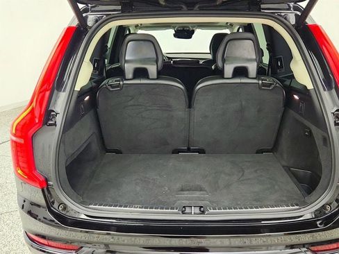 Used 2022 Volvo XC90 T5 Momentum AWD/4WD image 22