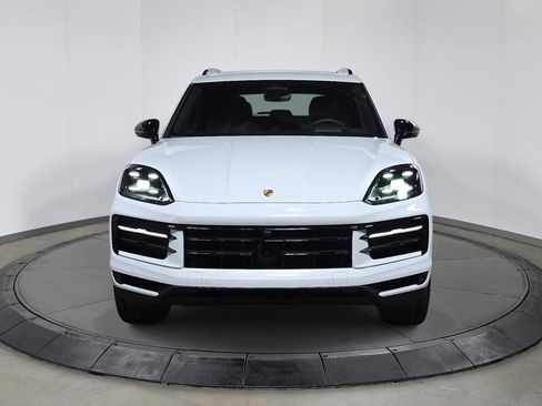 New 2026 Porsche Cayenne S image 10