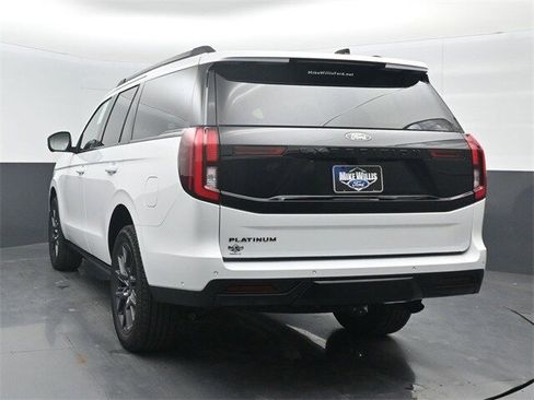 New 2025 Ford Expedition Platinum w/ Stealth Performance Package image 5