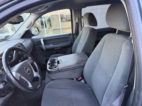 Used 2008 Chevrolet Silverado 1500 LT w/ Power Pack Plus image 9