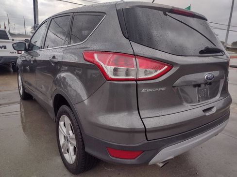 Used 2014 Ford Escape SE image 4