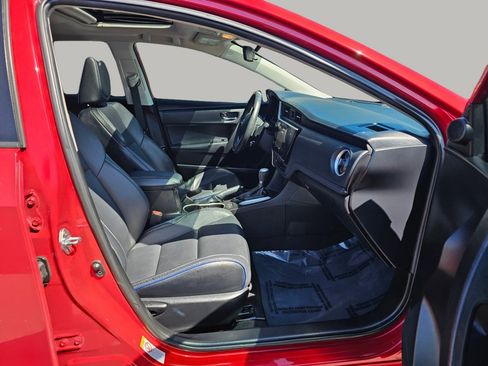 Used 2017 Toyota Corolla XSE w/ Carpet Mat Package (TMS) FWD image 25