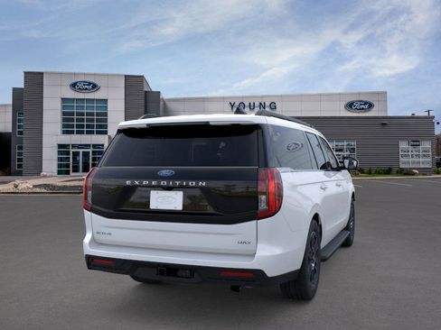 New 2025 Ford Expedition Max Active AWD/4WD image 8