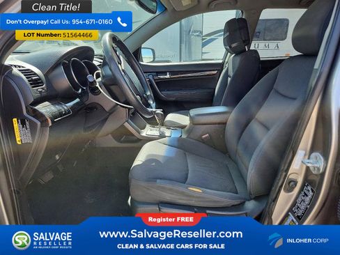 Used 2011 Kia Sorento 2WD image 9