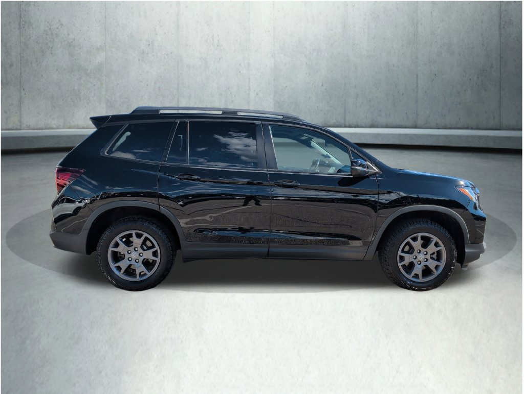 Used 2024 Honda Passport TrailSport image 6