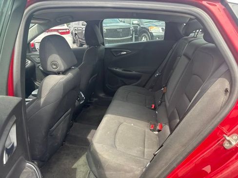Used 2016 Chevrolet Malibu LT FWD image 12
