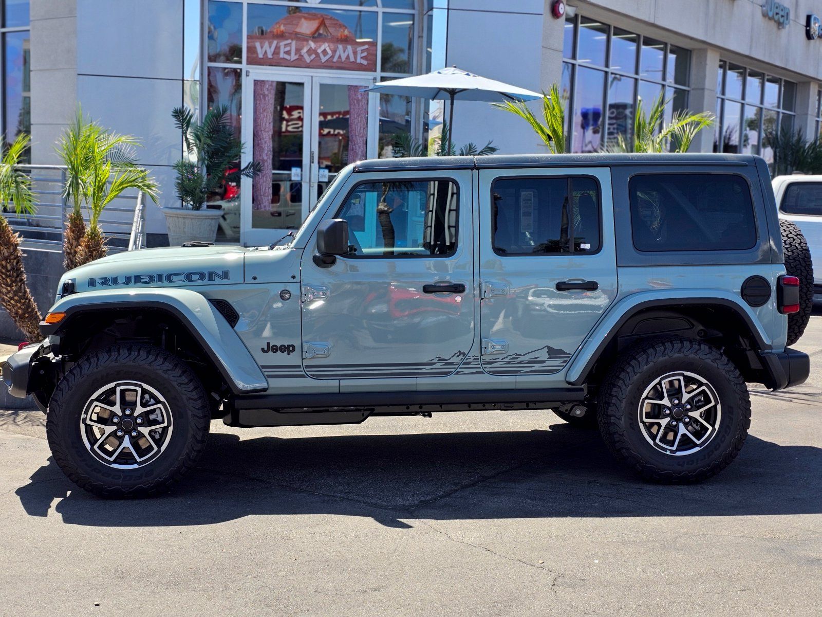 New 2026 Jeep Wrangler Unlimited Rubicon w/ Rockslide Package AWD/4WD image 5