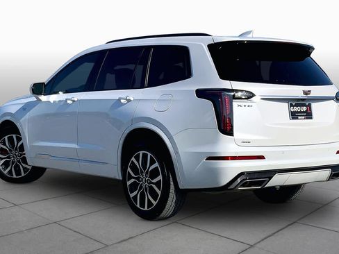 Used 2025 Cadillac XT6 Sport w/ Technology Package AWD/4WD image 12