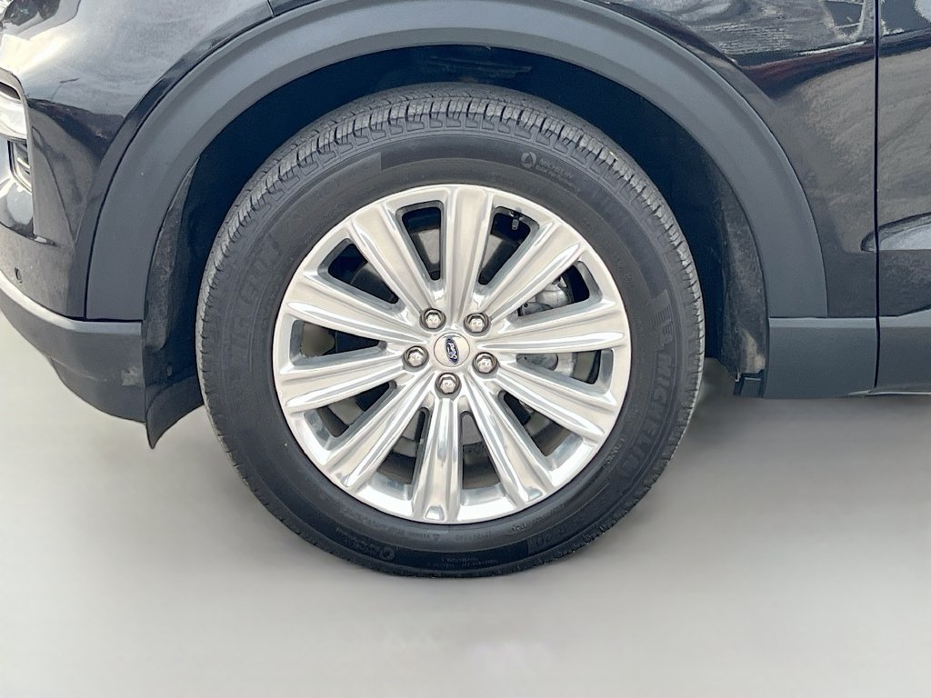 Used 2022 Ford Explorer Limited w/ Hybrid Equipment Group 310A AWD/4WD image 35