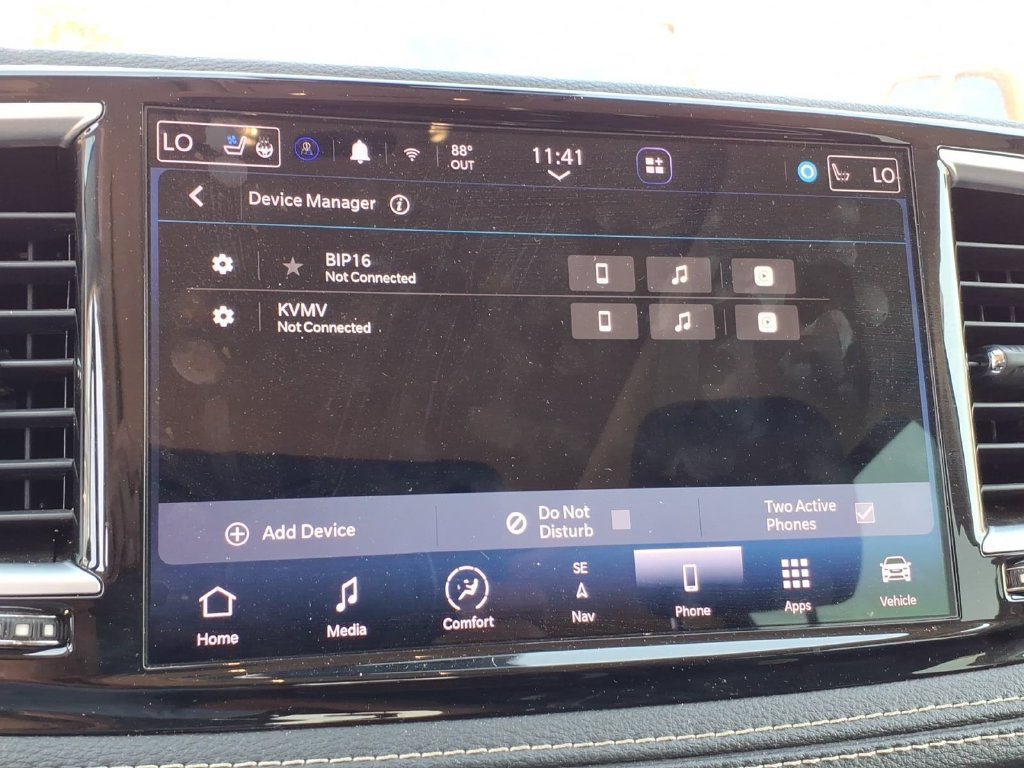 Used 2022 Chrysler Pacifica Limited FWD image 13