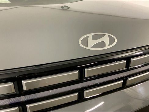 Used 2025 Hyundai Santa Fe SEL AWD/4WD image 29