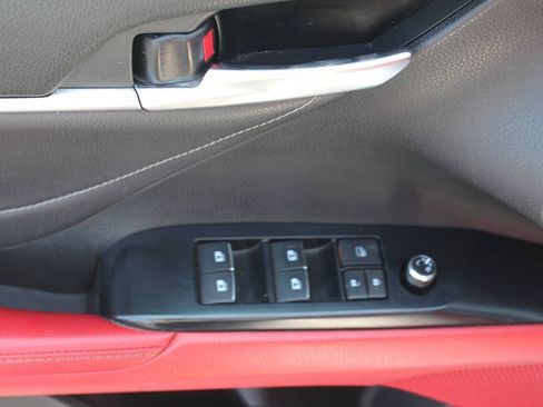 Used 2018 Toyota Camry XSE w/ Driver Assist Package FWD image 7