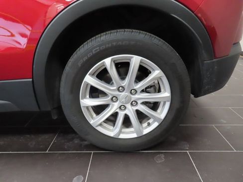 Used 2023 Cadillac XT4 Luxury w/ Cold Weather Package image 14