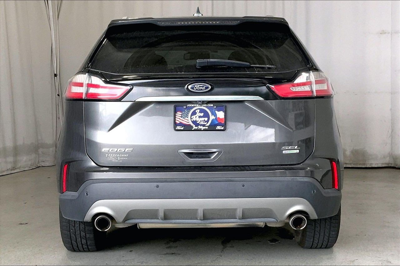 Used 2019 Ford Edge SEL w/ Equipment Group 201A FWD image 4