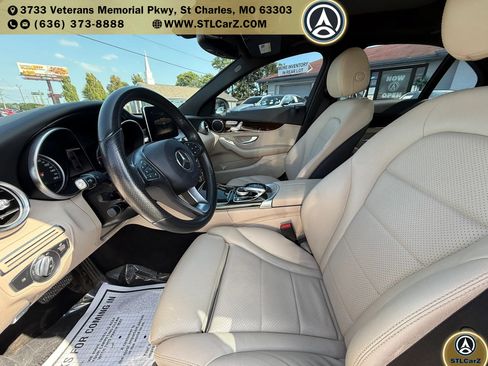 Used 2018 Mercedes-Benz C 300 4MATIC Sedan w/ Multimedia Package image 9