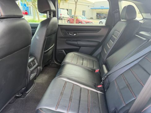 Used 2025 Honda CR-V Sport-L image 11