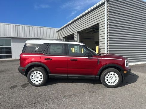 New 2025 Ford Bronco Sport Heritage w/ Convenience Package image 2