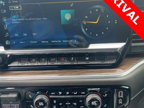 Used 2022 Chevrolet Silverado 1500 RST w/ Protection Package image 16