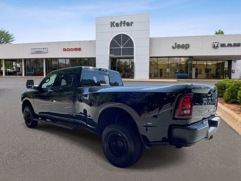 Used 2027 RAM 3500 Tradesman AWD/4WD image 4