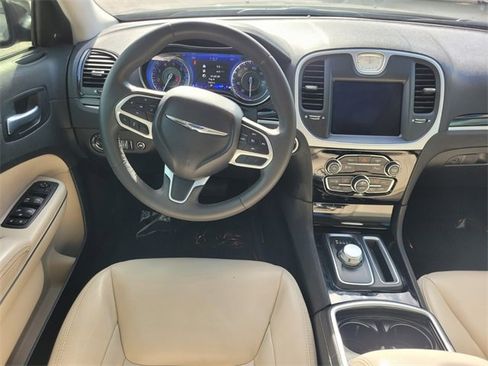 Used 2023 Chrysler 300 Touring L w/ Popular Equipment Group image 8