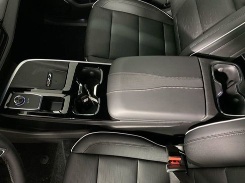 Used 2026 Buick Enclave Sport Touring w/ Power Package FWD image 20