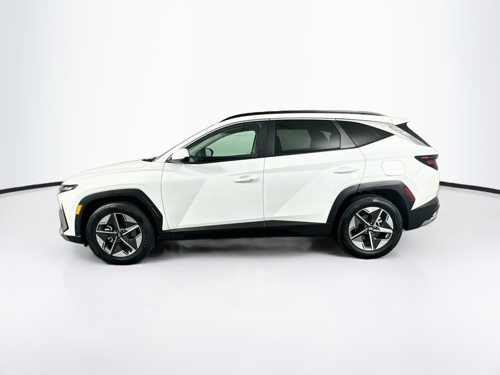 Used 2026 Hyundai Tucson SEL Plus FWD image 4