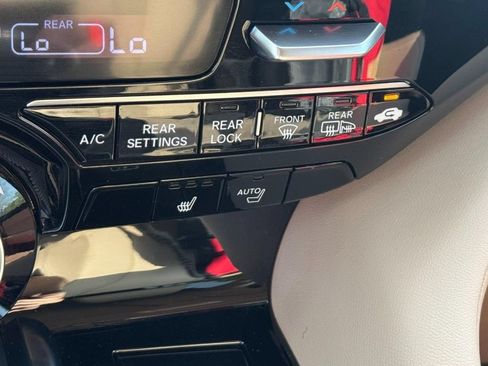 Certified 2026 Acura MDX SH-AWD w/ Technology Package image 28