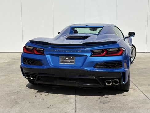 Used 2025 Chevrolet Corvette E-Ray AWD/4WD image 7
