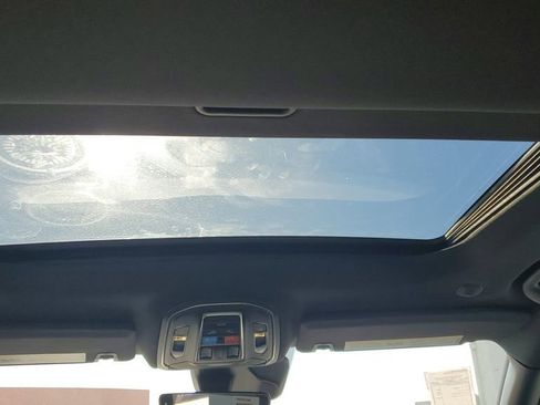 New 2025 Jeep Grand Cherokee Altitude image 15