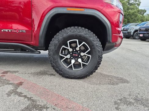 Used 2023 GMC Canyon AT4X AWD/4WD image 18