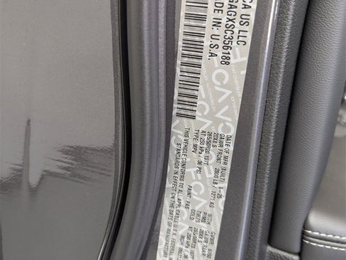 New 2025 Jeep Grand Cherokee Altitude image 30