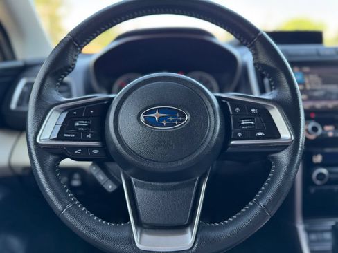Used 2019 Subaru Ascent Premium AWD/4WD image 17