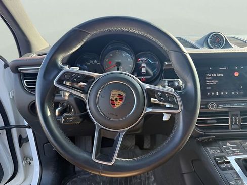 Used 2021 Porsche Macan S image 19